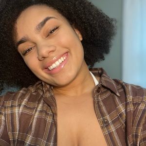 Meet your Posher, Madison